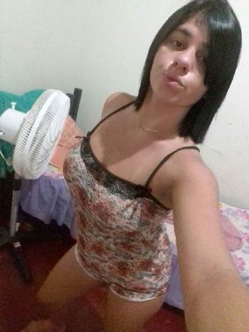Fotos novinha gostosa peituda tomando banho pelada - RJ